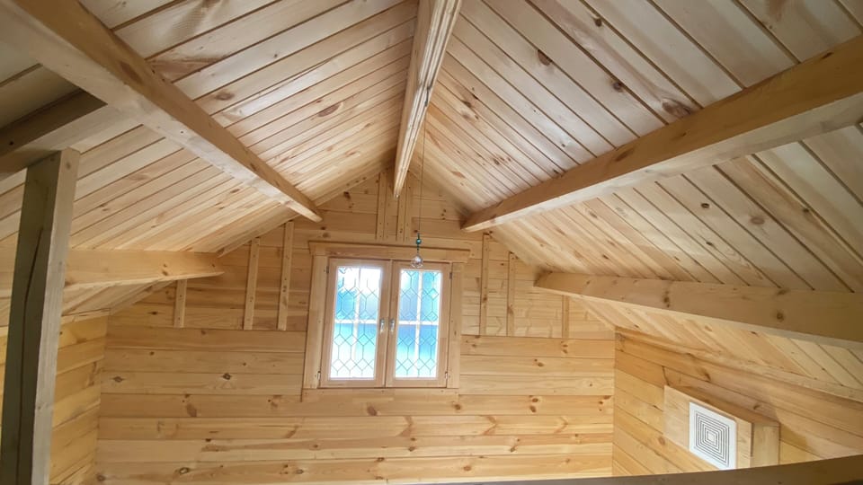 Cabin tongue and groove ceiling