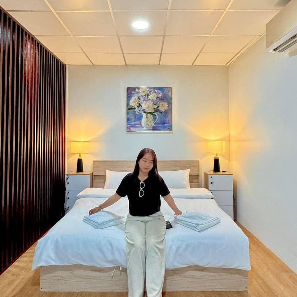 VIP Room | Desk, free WiFi
