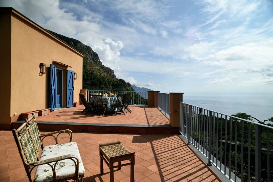 Activities, Amenities, Building Exterior, Garden, Pool, Spring, Summer