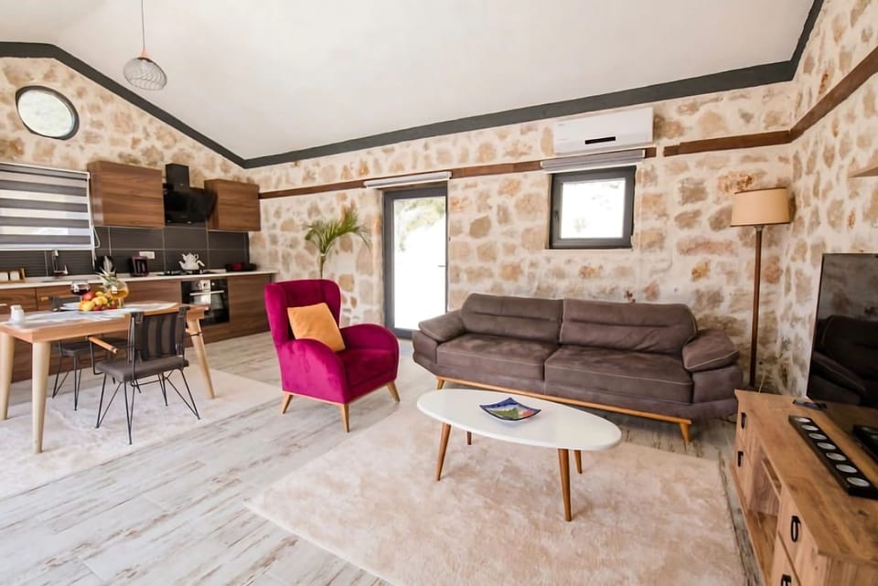 Classic Villa, 1 Bedroom, Private Pool | Living area | 52-inch LCD TV with satellite channels