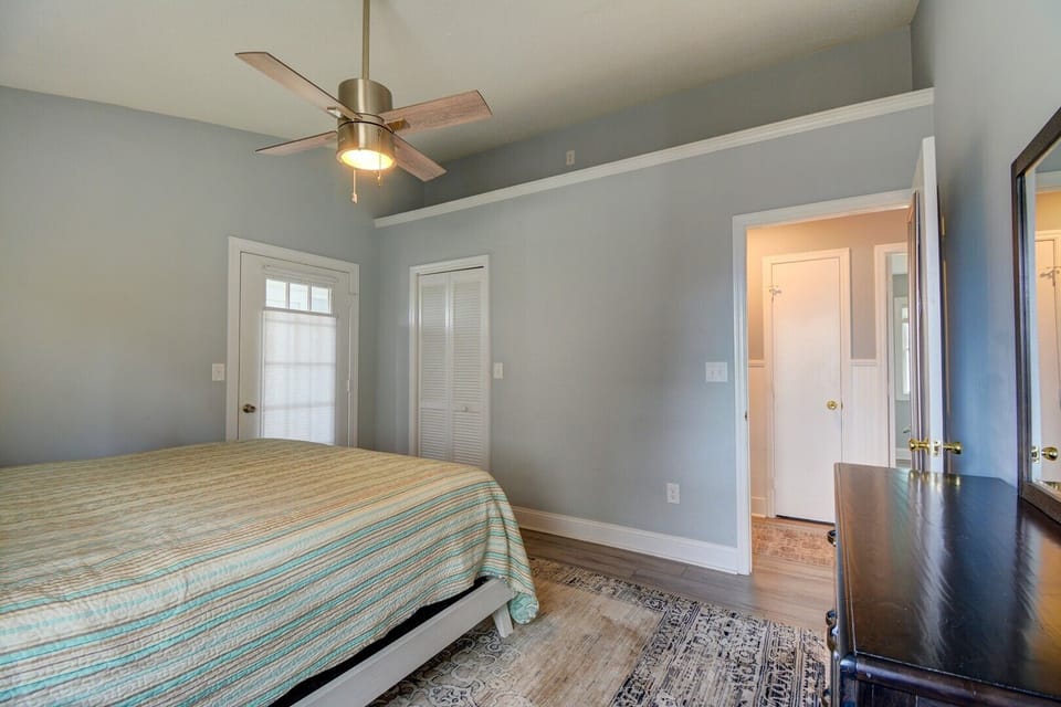 King Bedroom