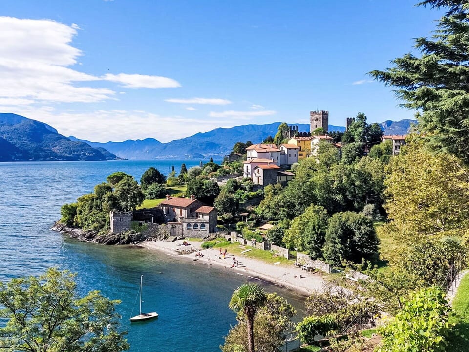 Coast, Coastal And Oceanic Landforms, Shore, Watercourse, Sea, Cove, Hill Station, Tourist Attraction, Lake, Bay