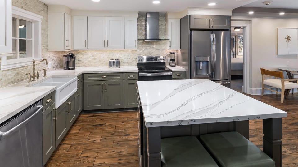 Signature Villa, 4 Bedrooms | In-room safe, blackout drapes, iron/ironing board