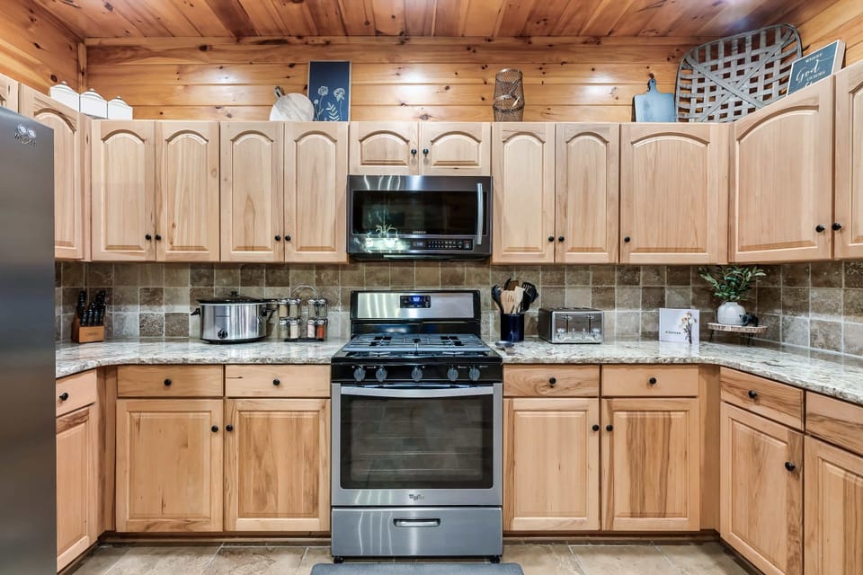 Fully equipped kitchen 