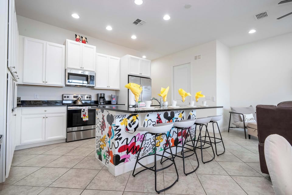 Comfort Townhome | Private kitchen