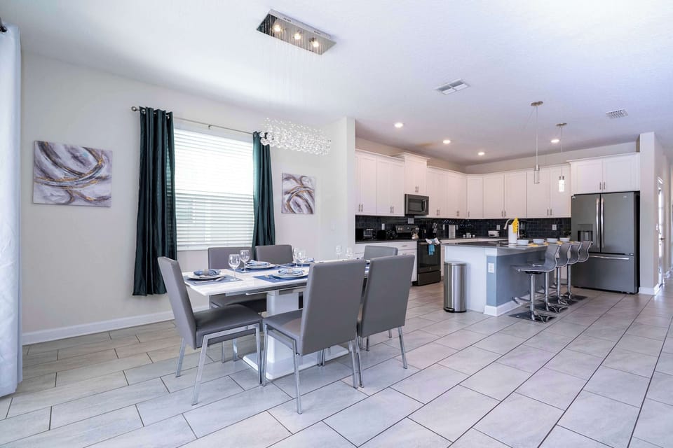 Superior House | Living area