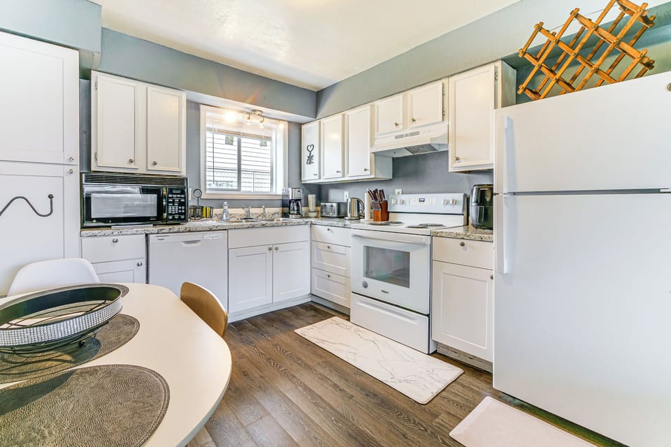 Kitchen | Cooking Basics | Drip Coffee Maker