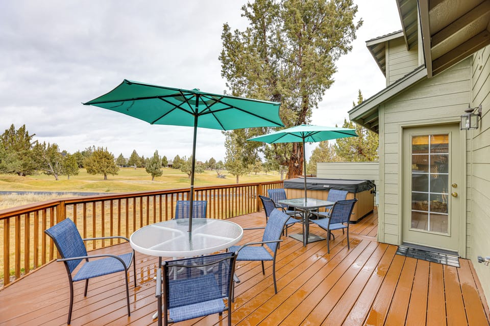 Private Deck | Hot Tub | Golf Course Views