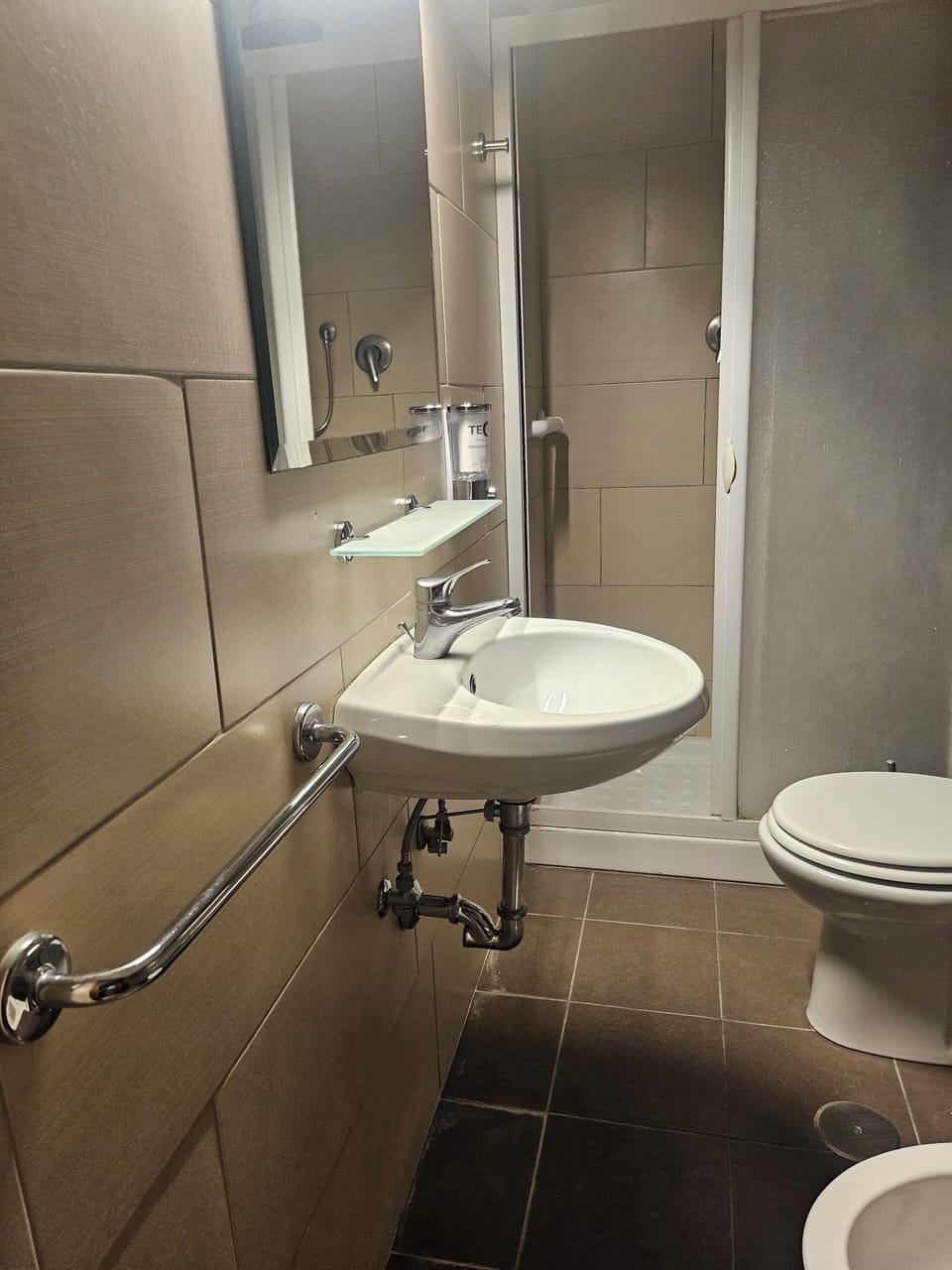 Double or Twin Room, City View | Bathroom | Shower, towels, soap, shampoo