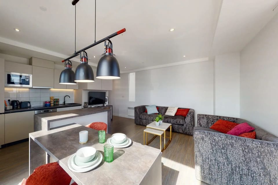 Apartment, 2 Bedrooms, Non Smoking | In-room dining