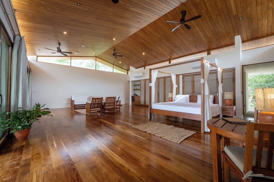 Master Suite | Down comforters, pillowtop beds, in-room safe, individually decorated