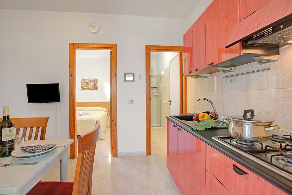 Kitchen and dining area