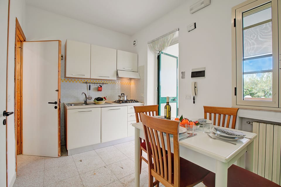 Kitchen and dining area