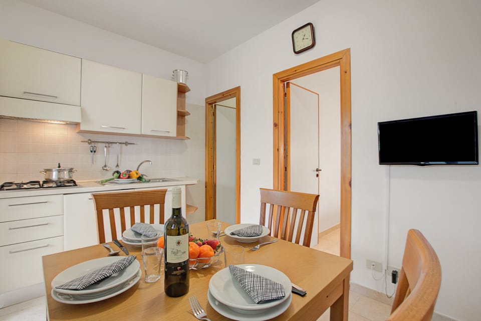Kitchen and dining area