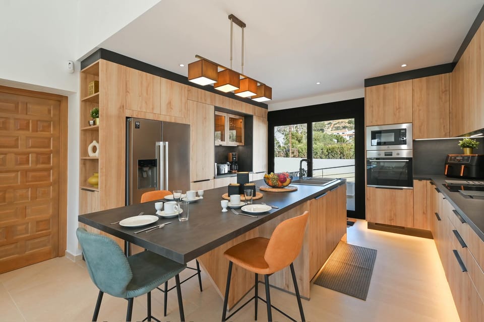 Open kitchen