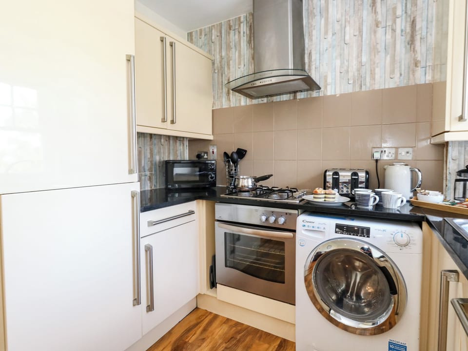 Fridge, dishwasher, electric kettle, toaster