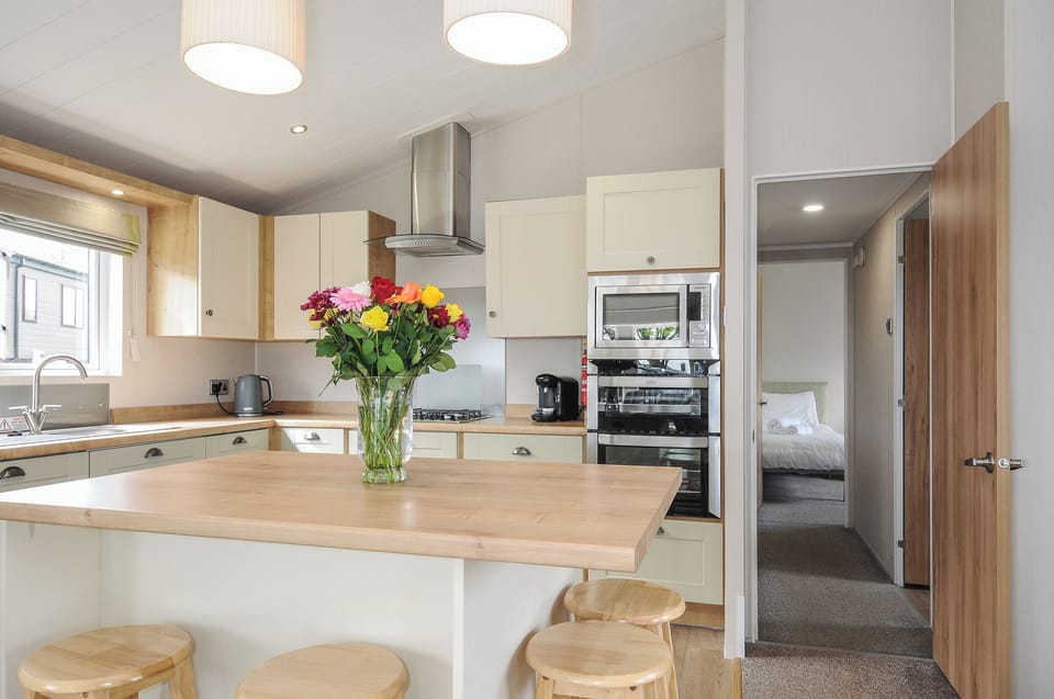 Fridge, dishwasher, electric kettle, toaster