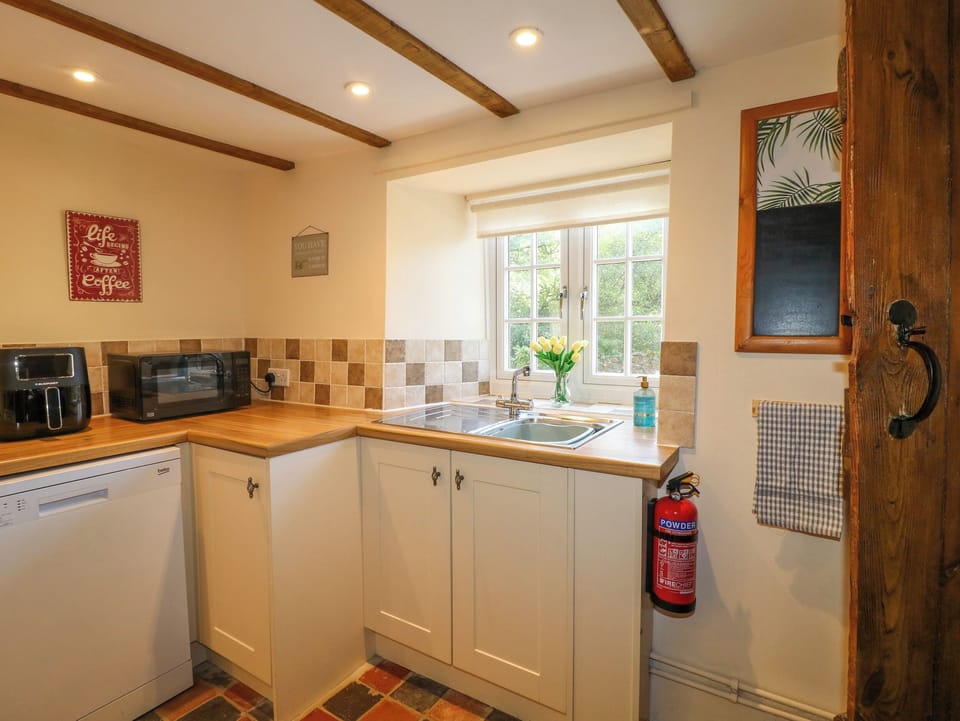 Fridge, dishwasher, electric kettle, toaster