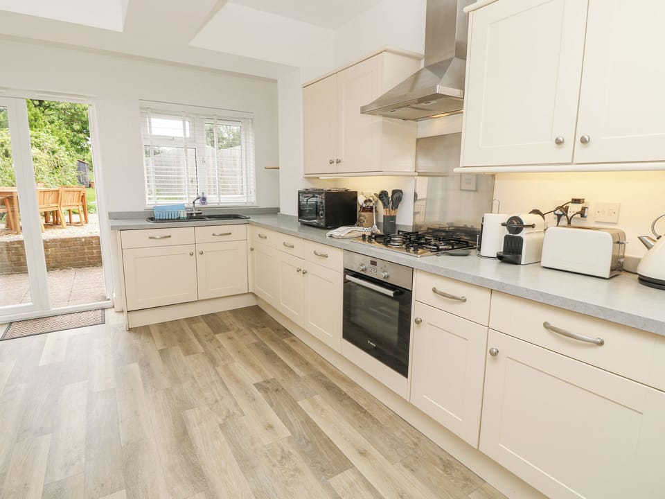 Fridge, dishwasher, electric kettle, toaster