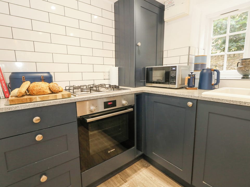 Fridge, dishwasher, electric kettle, toaster