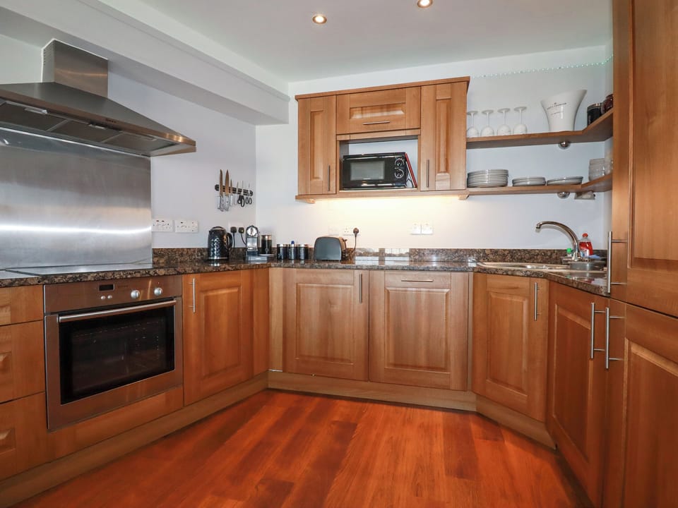 Fridge, dishwasher, electric kettle, toaster