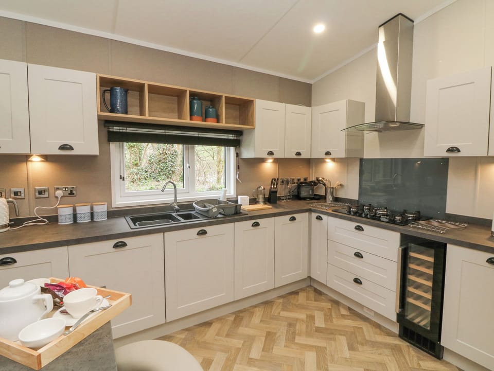 Fridge, dishwasher, electric kettle, toaster