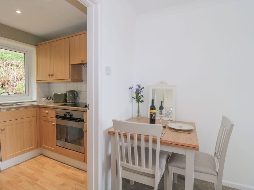 Fridge, electric kettle, toaster, cookware/dishes/utensils