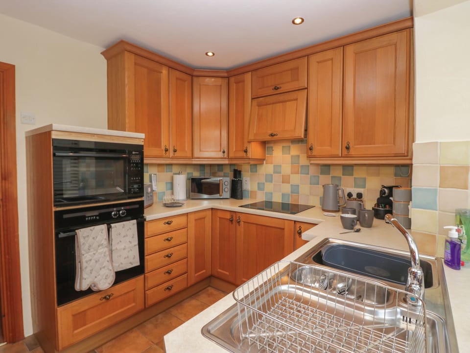 Fridge, dishwasher, electric kettle, toaster