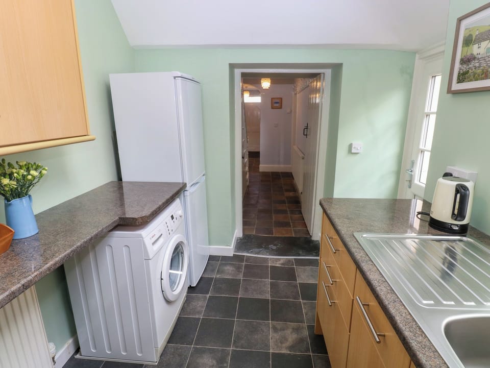 Fridge, dishwasher, electric kettle, toaster