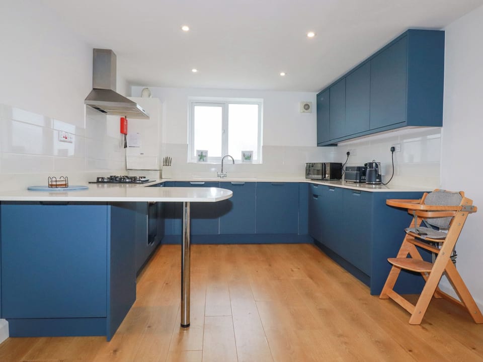 Fridge, dishwasher, electric kettle, toaster