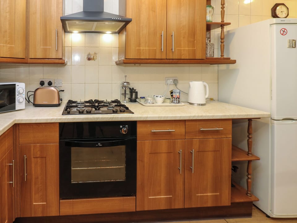 Fridge, dishwasher, electric kettle, toaster