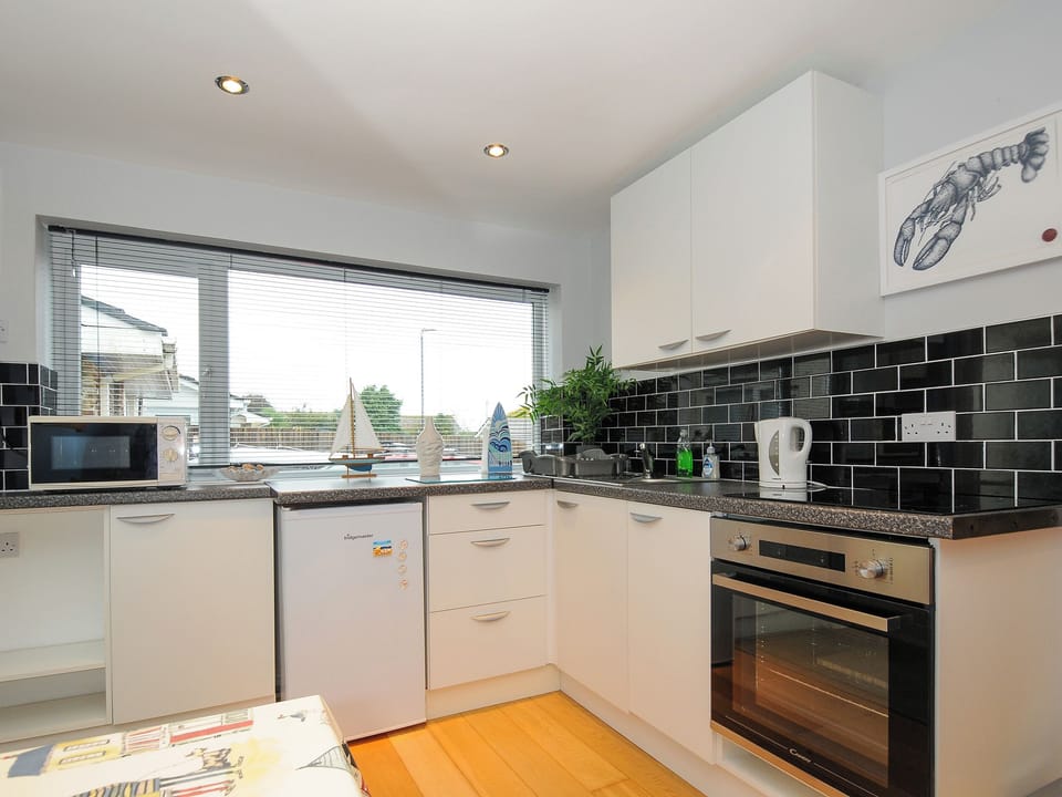 Fridge, dishwasher, electric kettle, toaster