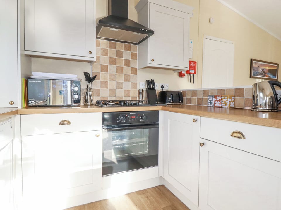 Fridge, dishwasher, electric kettle, toaster