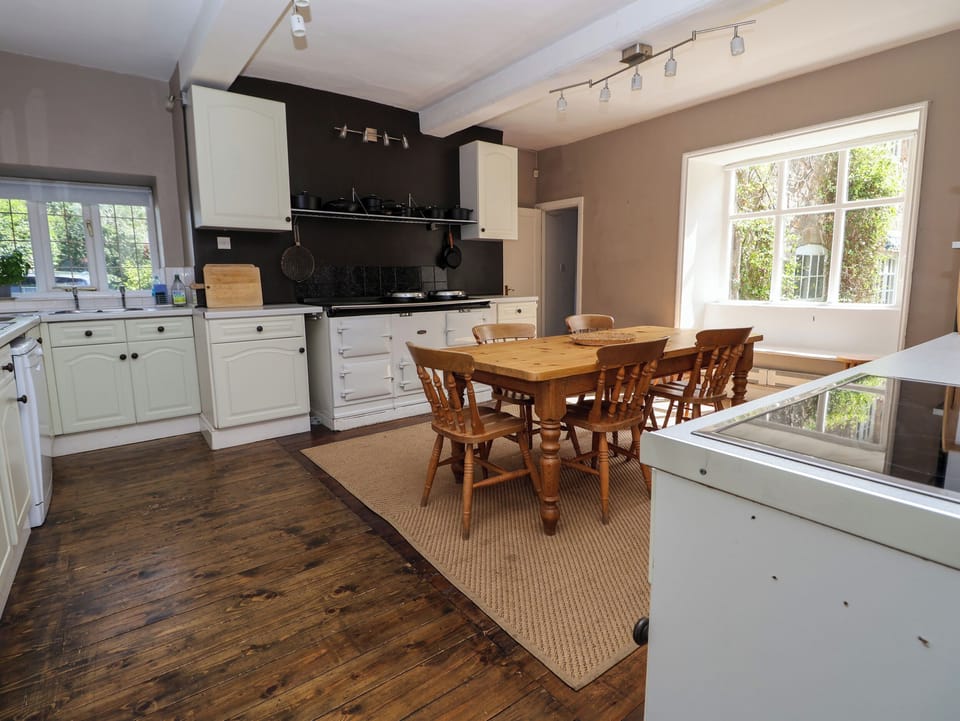 Fridge, dishwasher, electric kettle, toaster