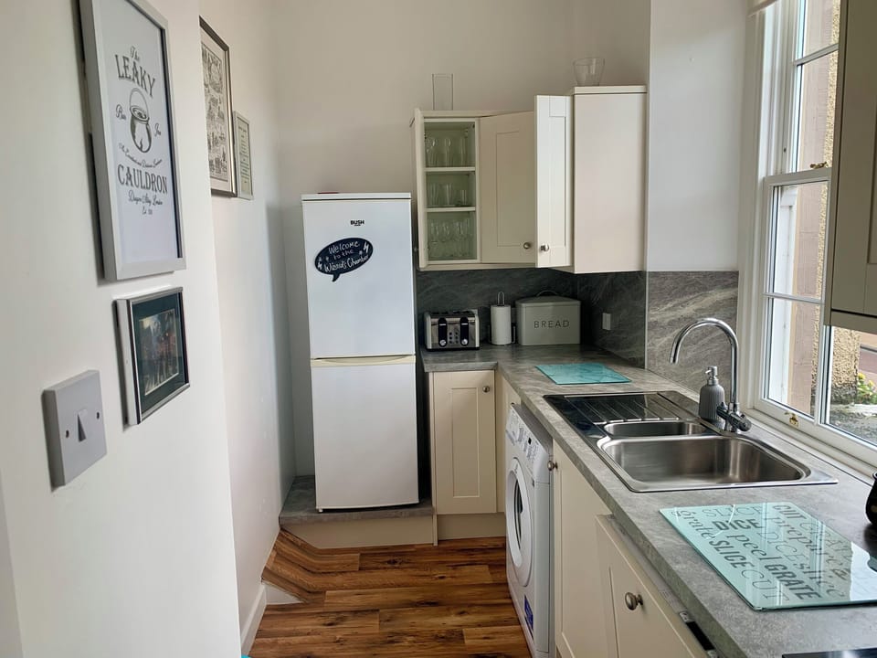 Fridge, dishwasher, electric kettle, toaster