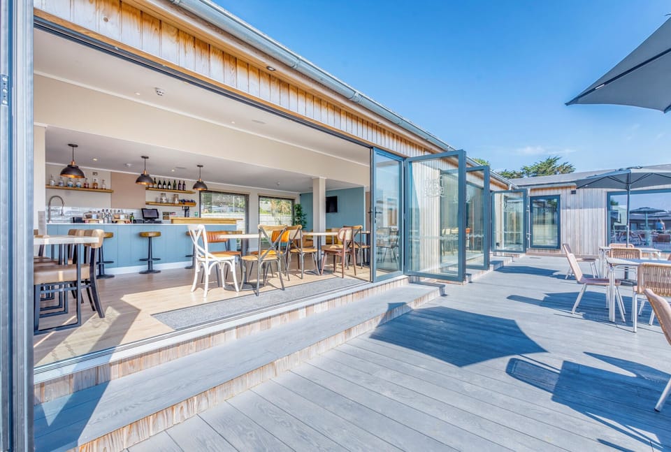 Cottage | Outdoor dining