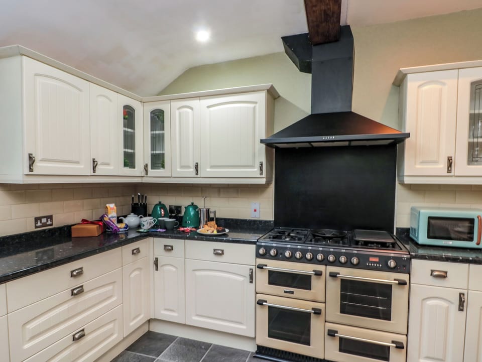 Fridge, dishwasher, electric kettle, toaster