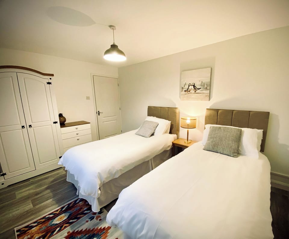 3 bedrooms, individually decorated, individually furnished, free WiFi