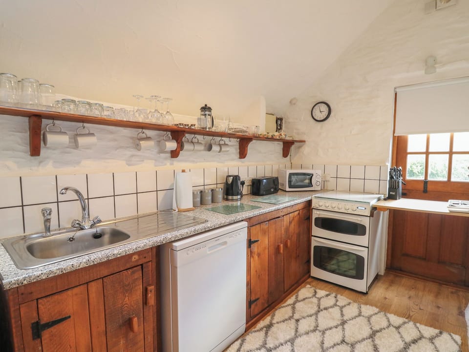 Fridge, dishwasher, electric kettle, toaster