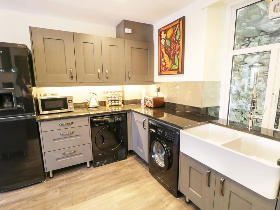 Fridge, dishwasher, electric kettle, toaster
