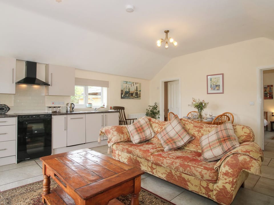 Cottage | Interior