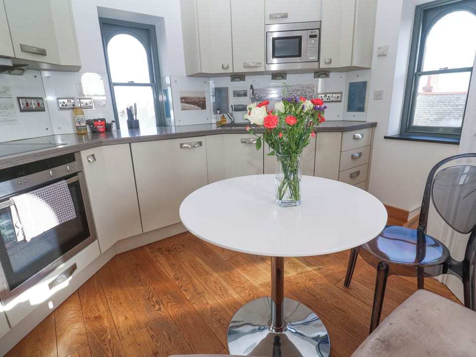 Fridge, dishwasher, electric kettle, toaster