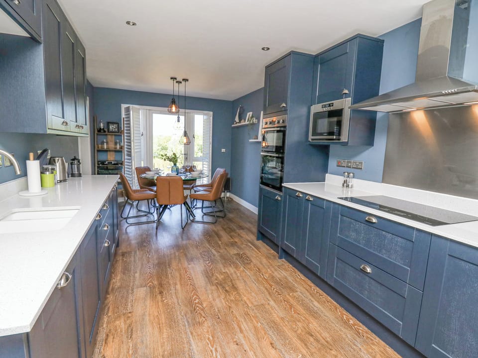 Fridge, dishwasher, electric kettle, toaster