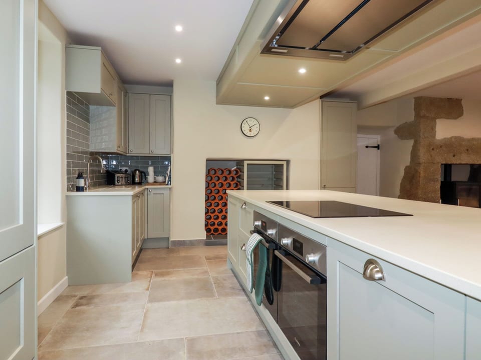 Fridge, dishwasher, electric kettle, toaster