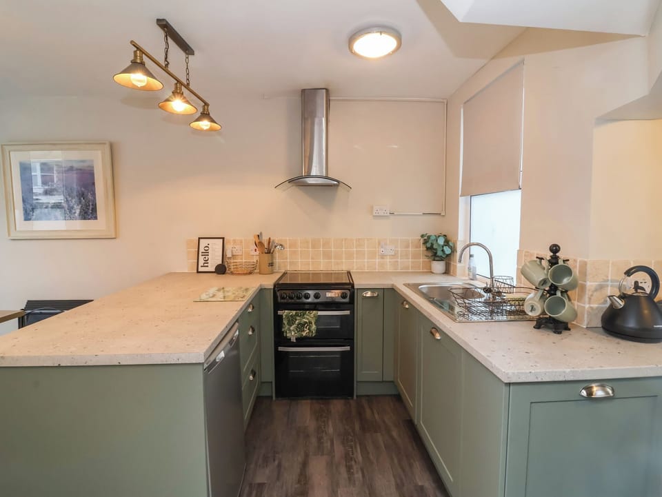 Fridge, dishwasher, electric kettle, toaster