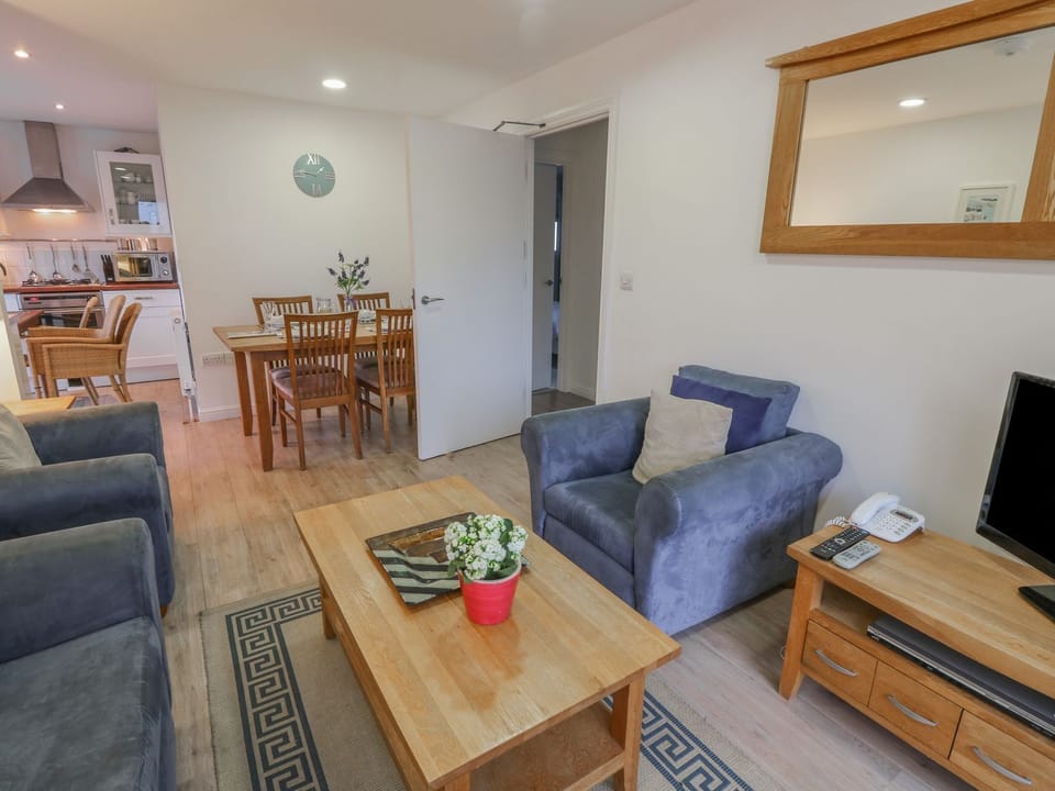 Cottage | Living area
