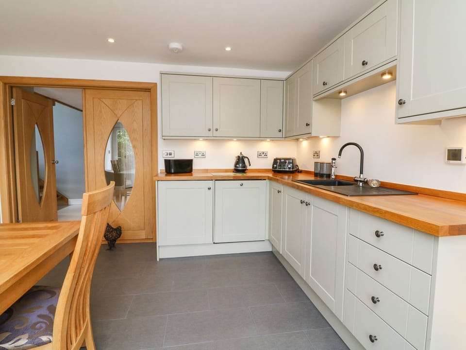 Fridge, dishwasher, electric kettle, toaster