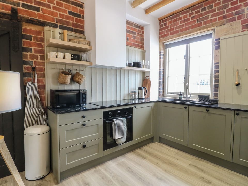Fridge, dishwasher, electric kettle, toaster