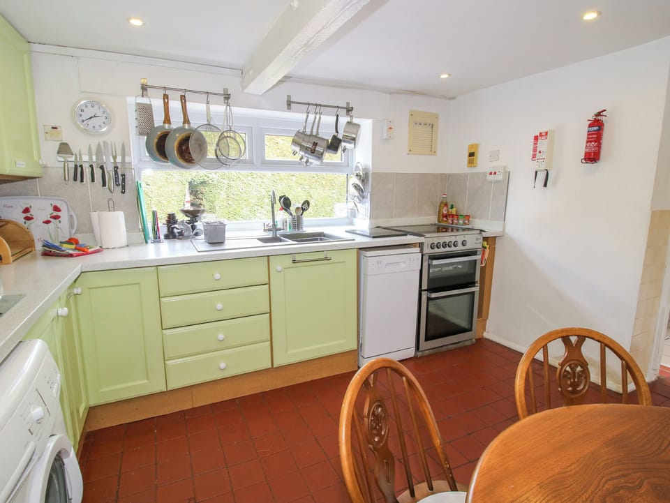 Fridge, dishwasher, electric kettle, toaster