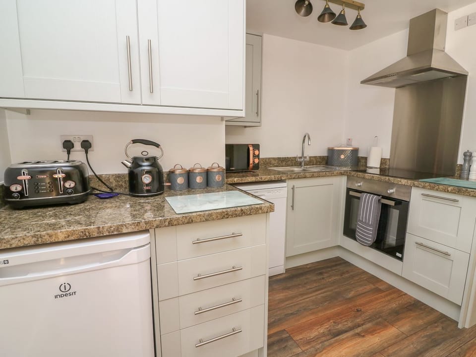 Fridge, dishwasher, electric kettle, toaster